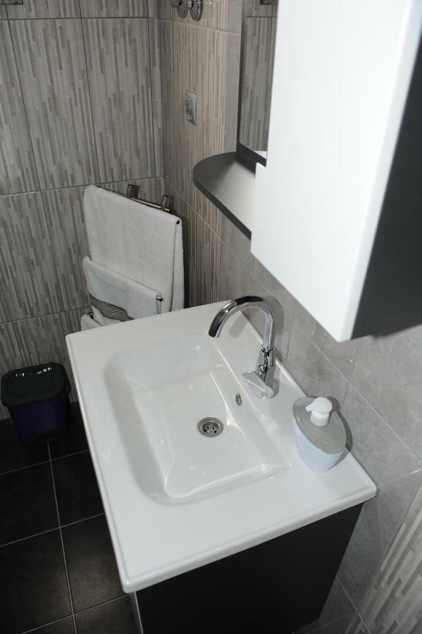 Apartment Odak ブロダリツァ エクステリア 写真